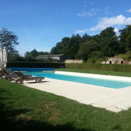 La Faultriere- La Basse Cour. * La Jumellière